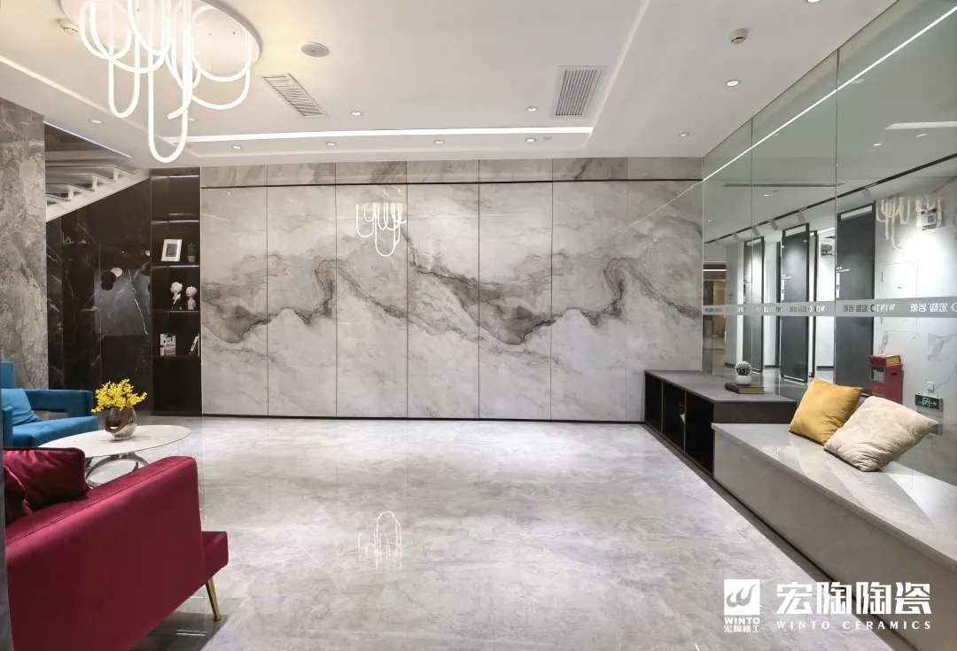 欧博ABG岩板增添智控隐藏式功效，，，，，巧妙地把电视“藏”起来