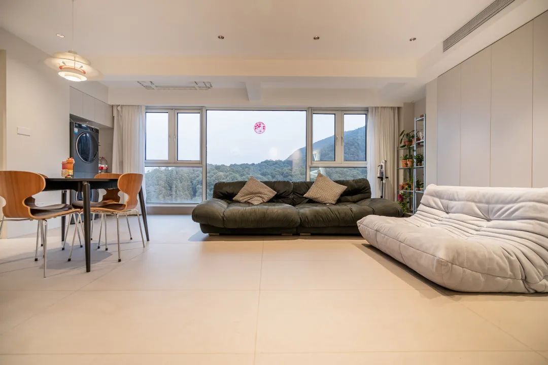 欧博ABG地砖客厅裸漏效果图